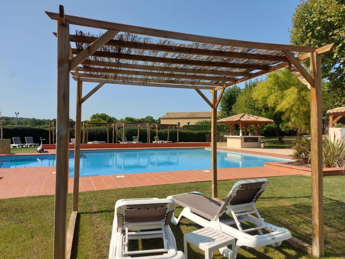 Mercure Aix-En-Provence Sainte-Victoire Chateauneuf-le-Rouge Ngoại thất bức ảnh
