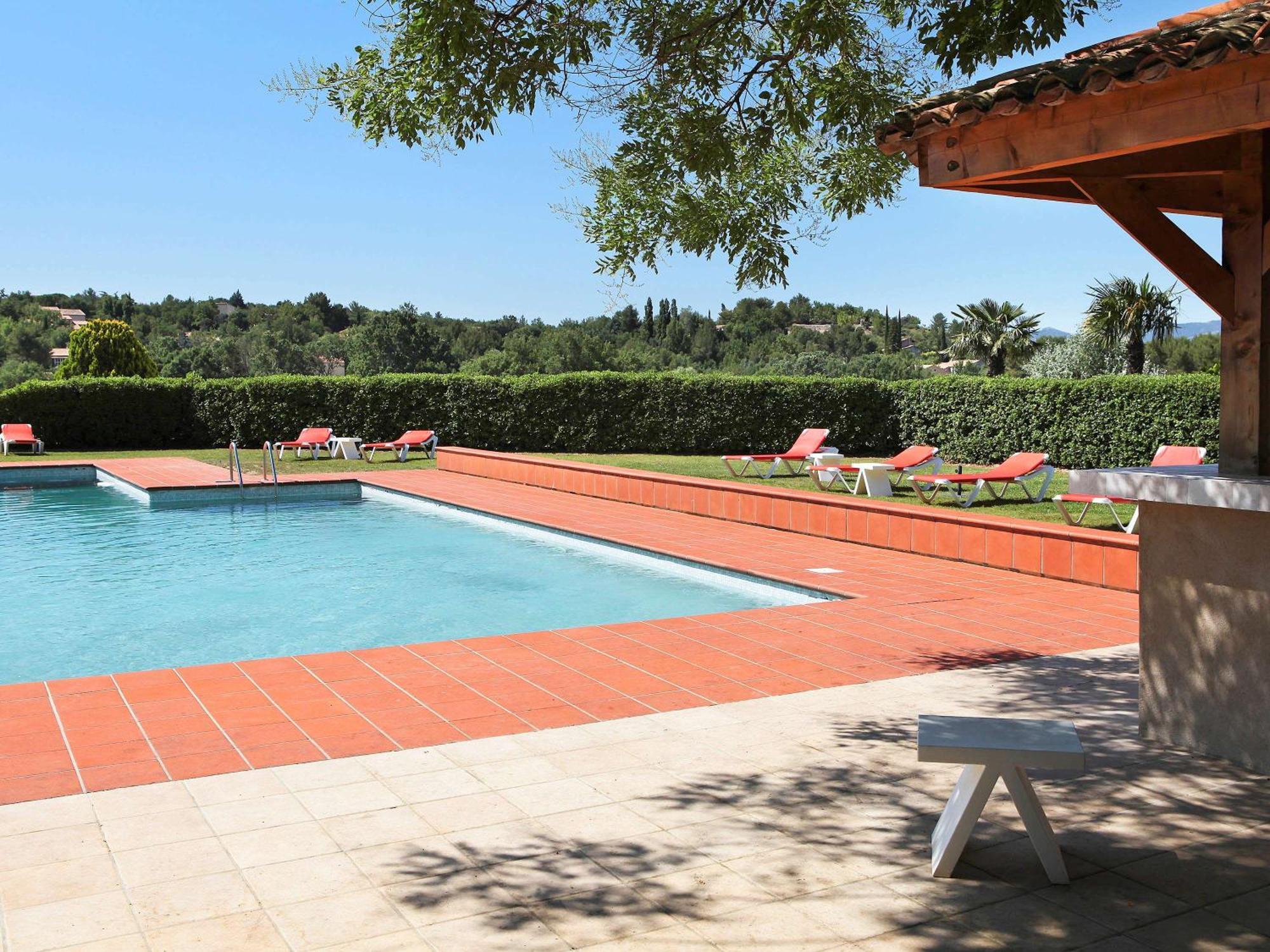 Mercure Aix-En-Provence Sainte-Victoire Chateauneuf-le-Rouge Ngoại thất bức ảnh