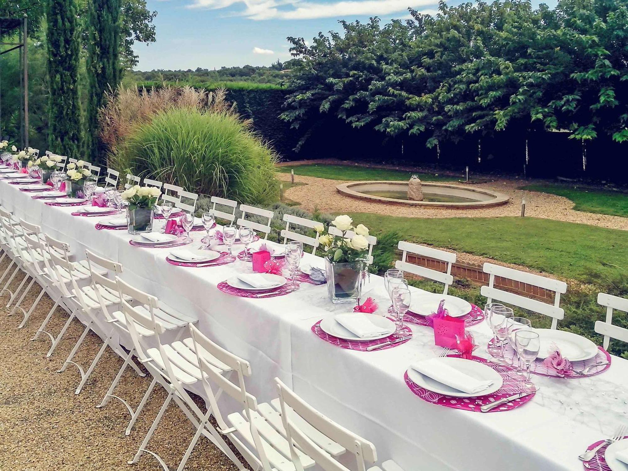 Mercure Aix-En-Provence Sainte-Victoire Chateauneuf-le-Rouge Ngoại thất bức ảnh