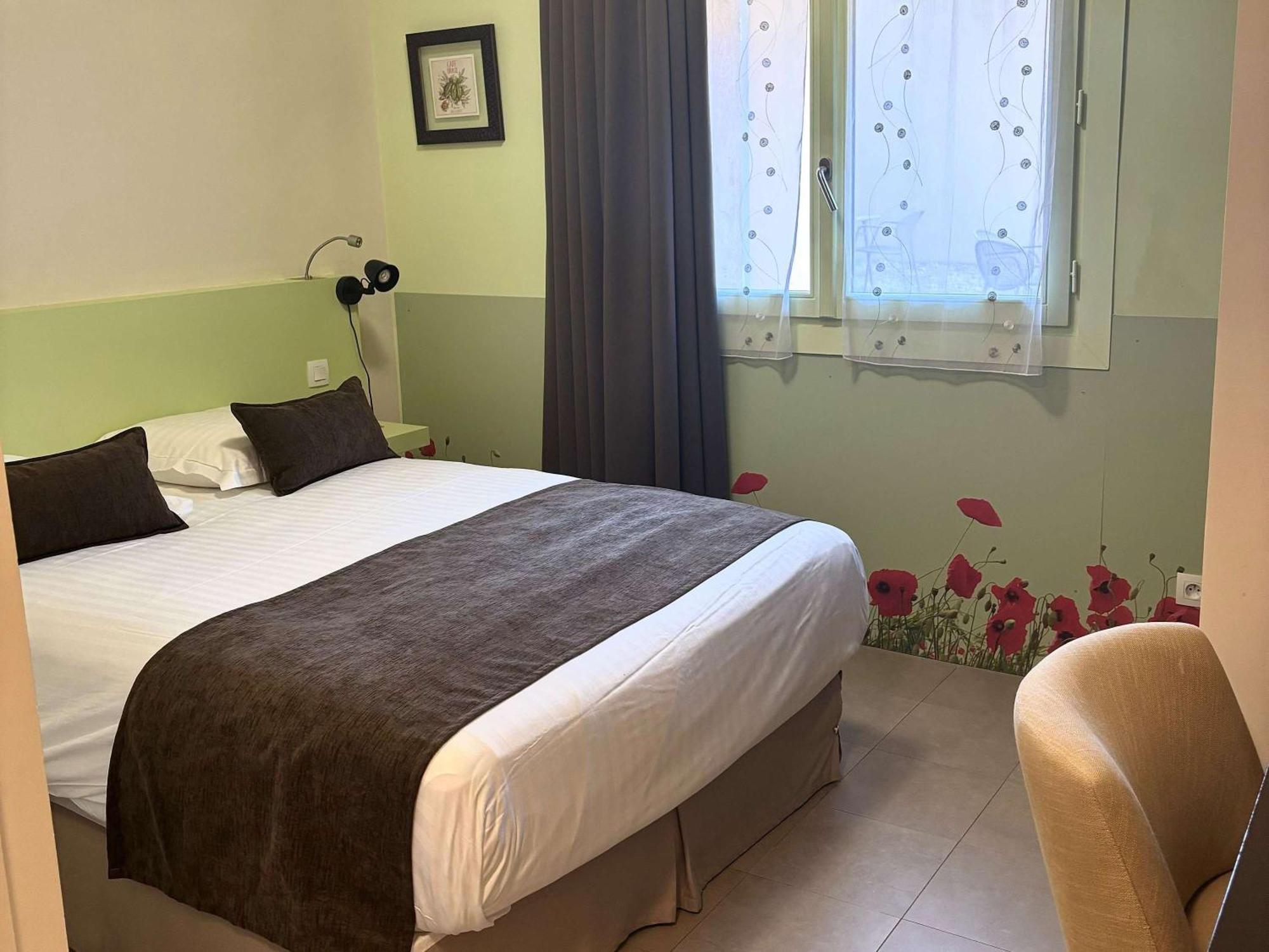Mercure Aix-En-Provence Sainte-Victoire Chateauneuf-le-Rouge Ngoại thất bức ảnh