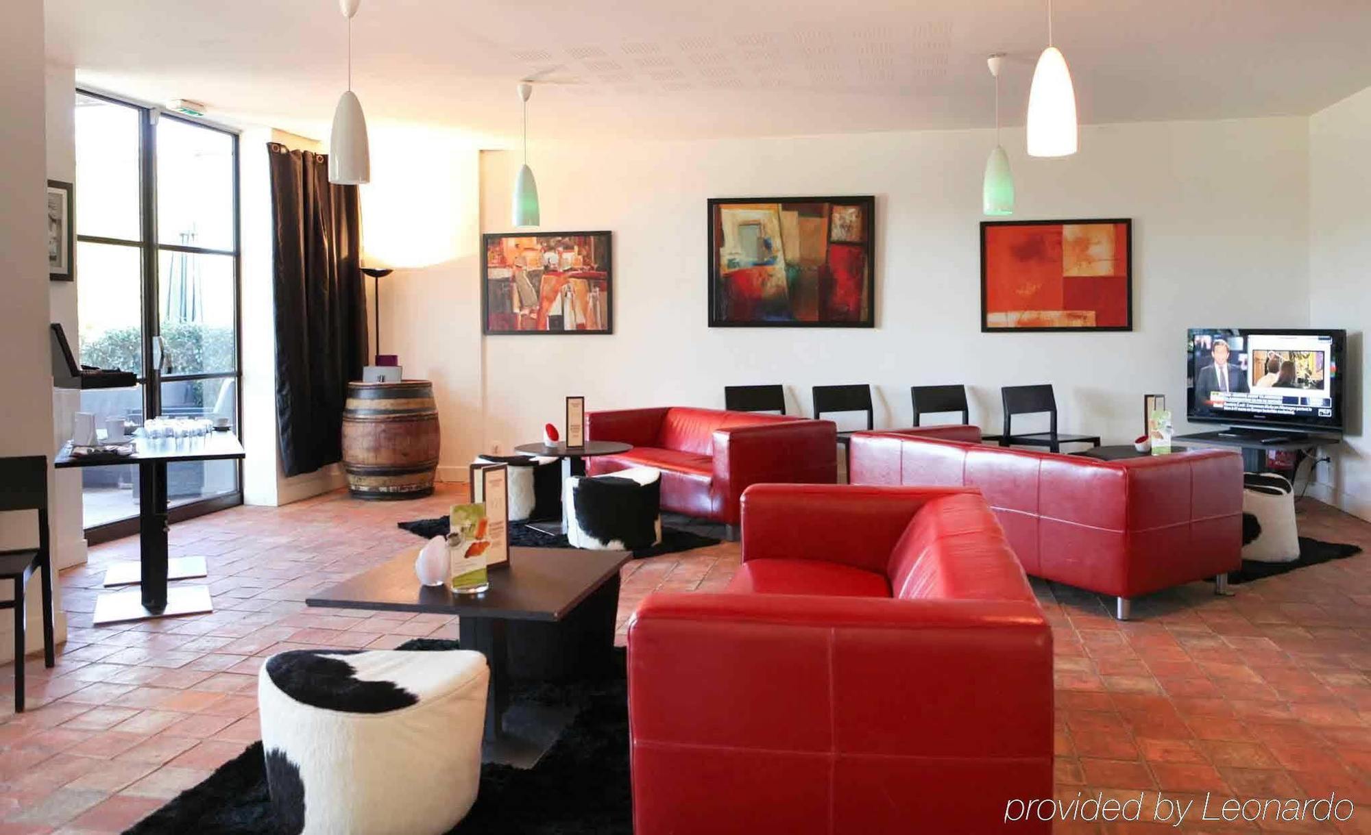 Mercure Aix-En-Provence Sainte-Victoire Chateauneuf-le-Rouge Ngoại thất bức ảnh