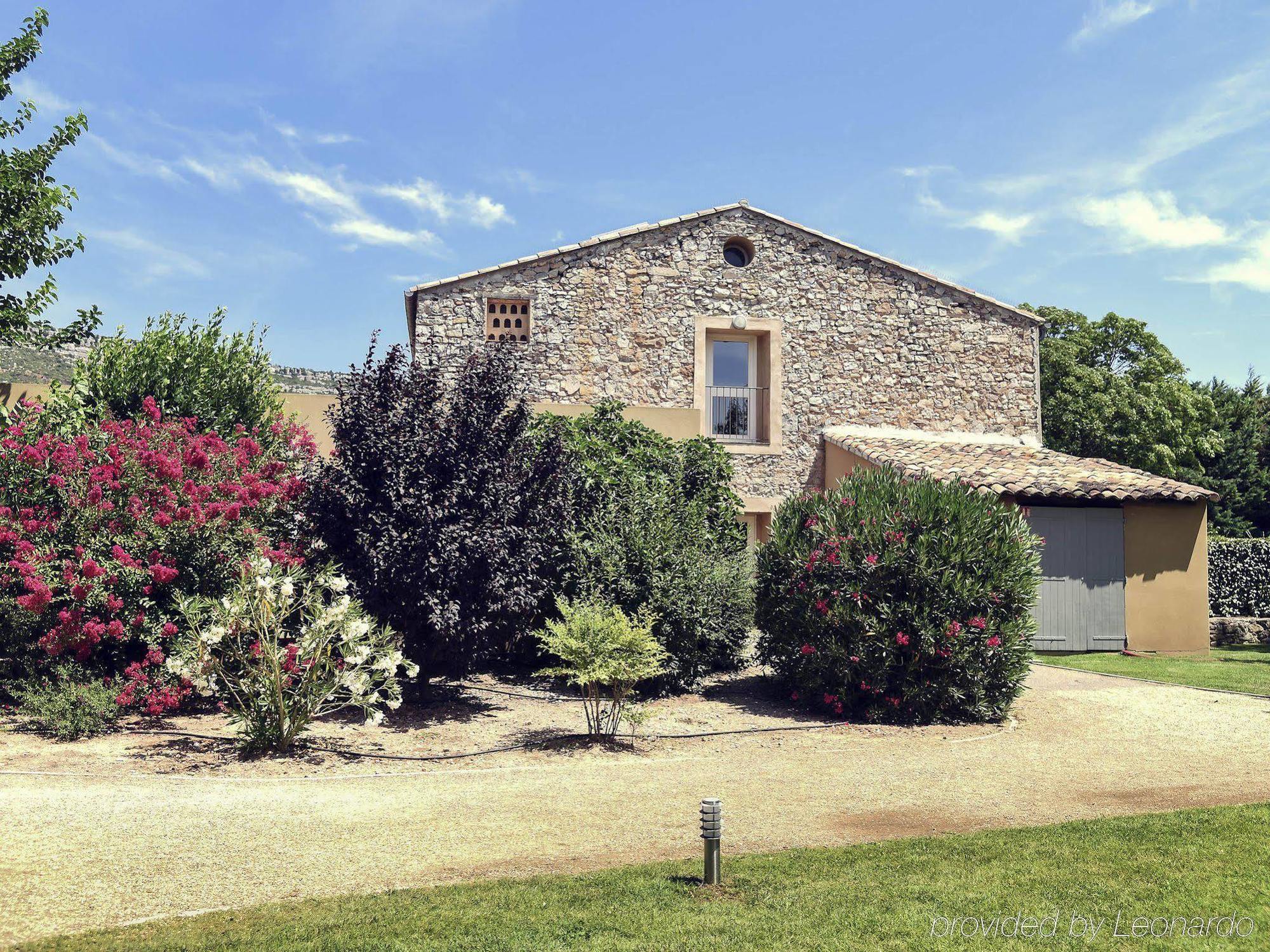 Mercure Aix-En-Provence Sainte-Victoire Chateauneuf-le-Rouge Ngoại thất bức ảnh