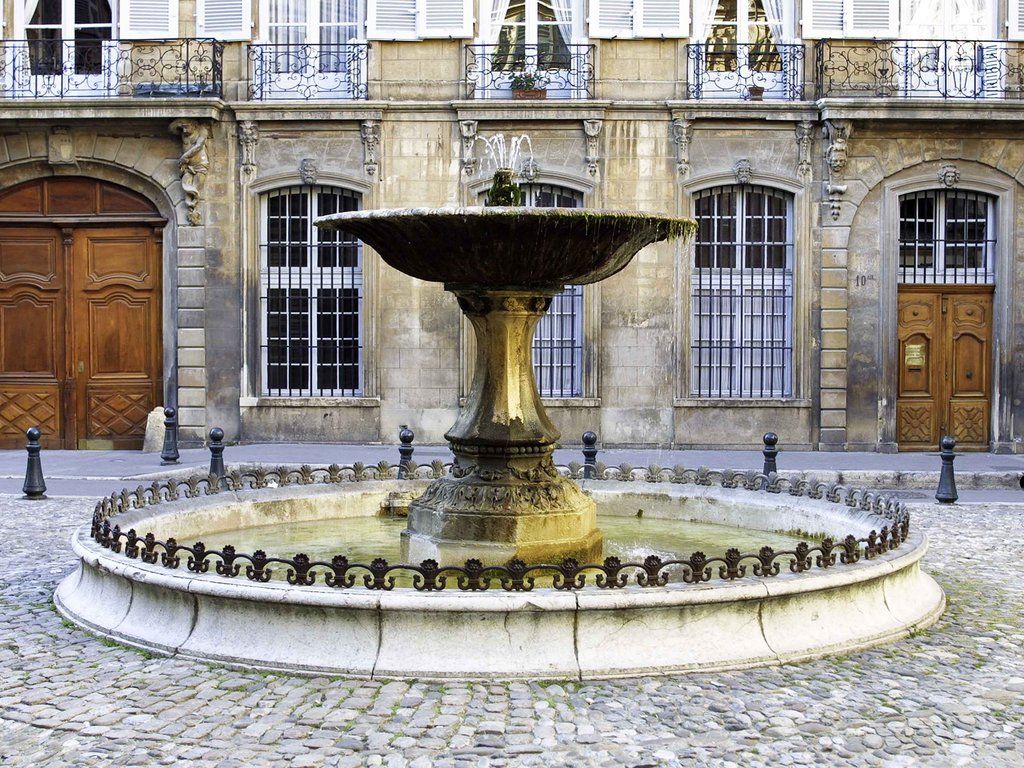 Mercure Aix-En-Provence Sainte-Victoire Chateauneuf-le-Rouge Ngoại thất bức ảnh