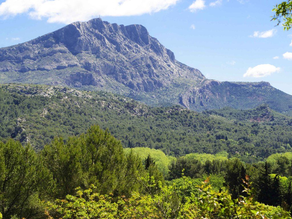 Mercure Aix-En-Provence Sainte-Victoire Chateauneuf-le-Rouge Ngoại thất bức ảnh